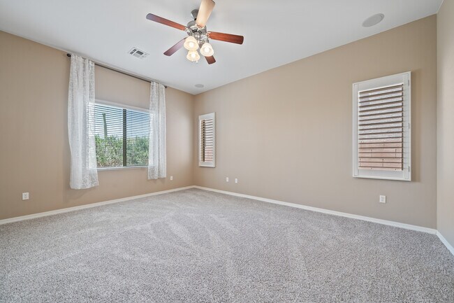 Building Photo - 12277 Whistling Wind Ave