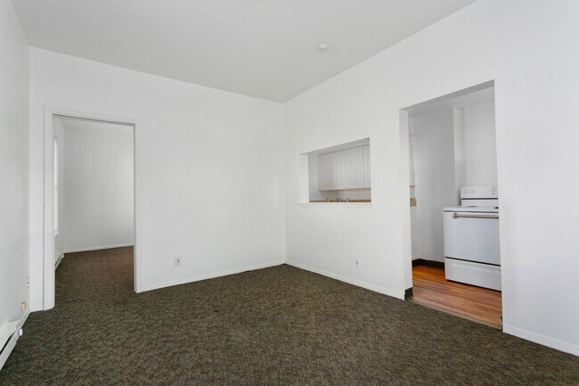 Building Photo - 5413 S Puget Sound Ave