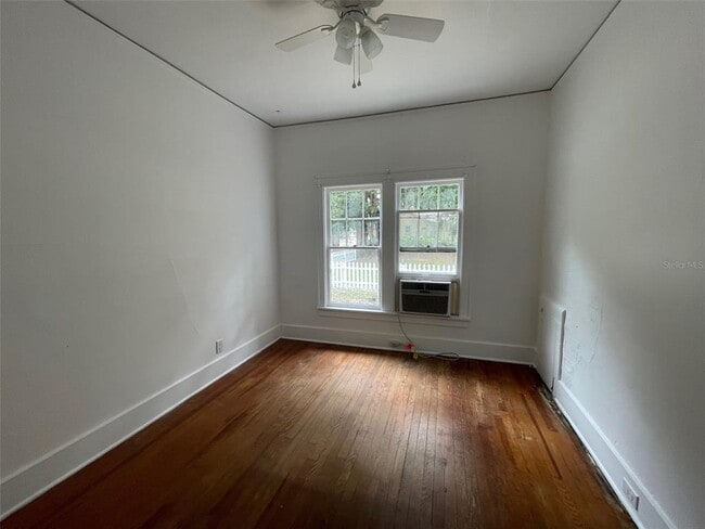 Building Photo - 2635 W University Ave