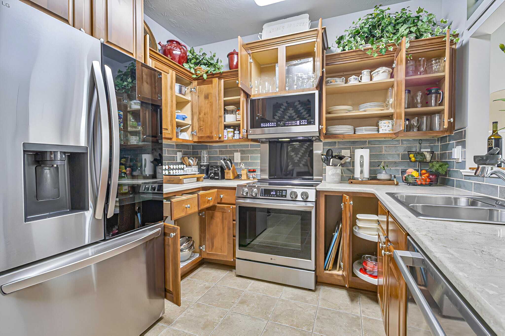 Building Photo - 111 Havenwood Way