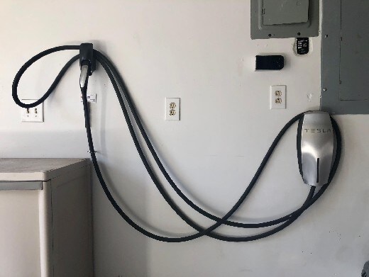 Building Photo - $2250 Furnished 2-Bed Guesthouse w/ Pool