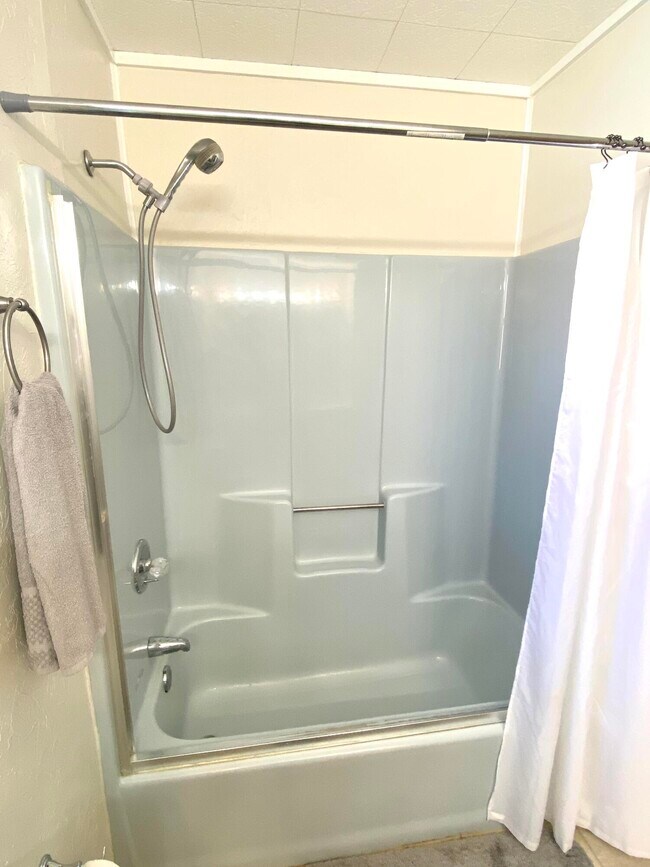 Building Photo - 4069 Christopher Ln