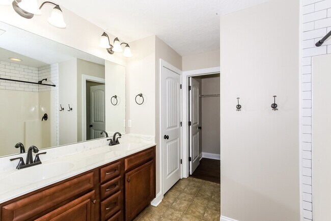 Building Photo - Wonderful 4 Bedroom Home in Grovetown, GA