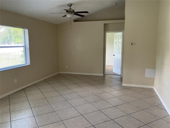 Building Photo - 1237 N Cranberry Blvd