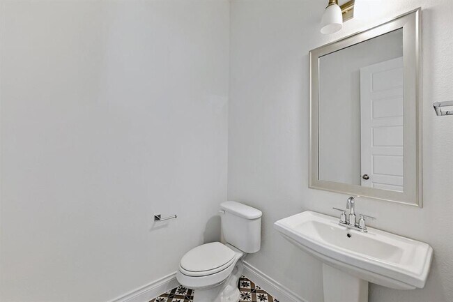 Building Photo - 905 Crestone Stream Dr
