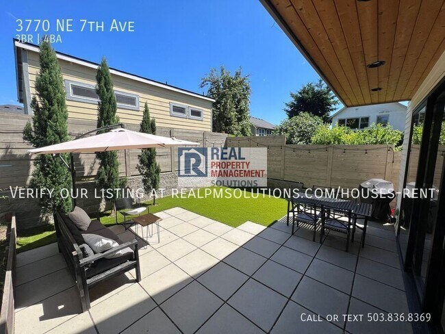 Building Photo - 3770 NE 7th Ave