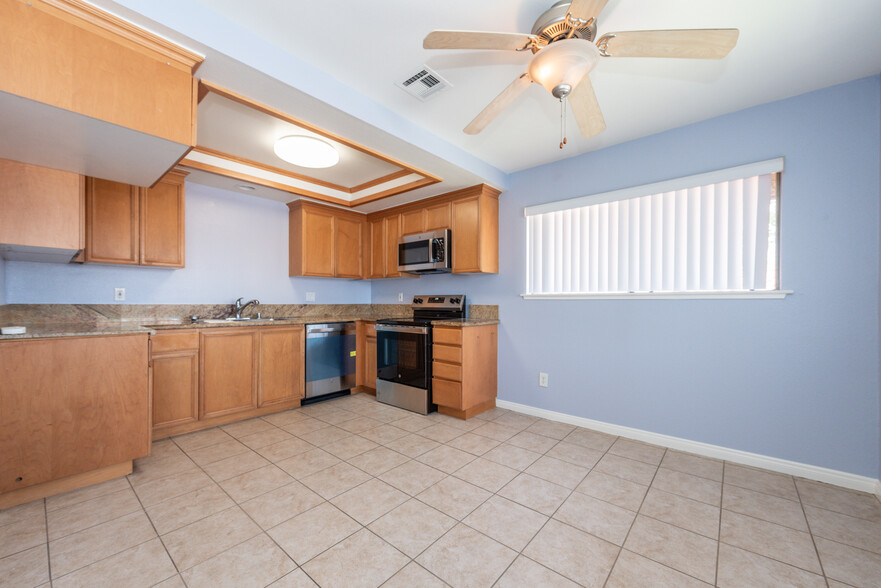 Kitchen/Dining Area - 1554 Border Ave