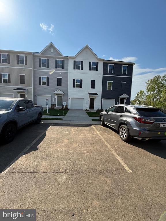 Building Photo - 36106 Wilderness Shores Way