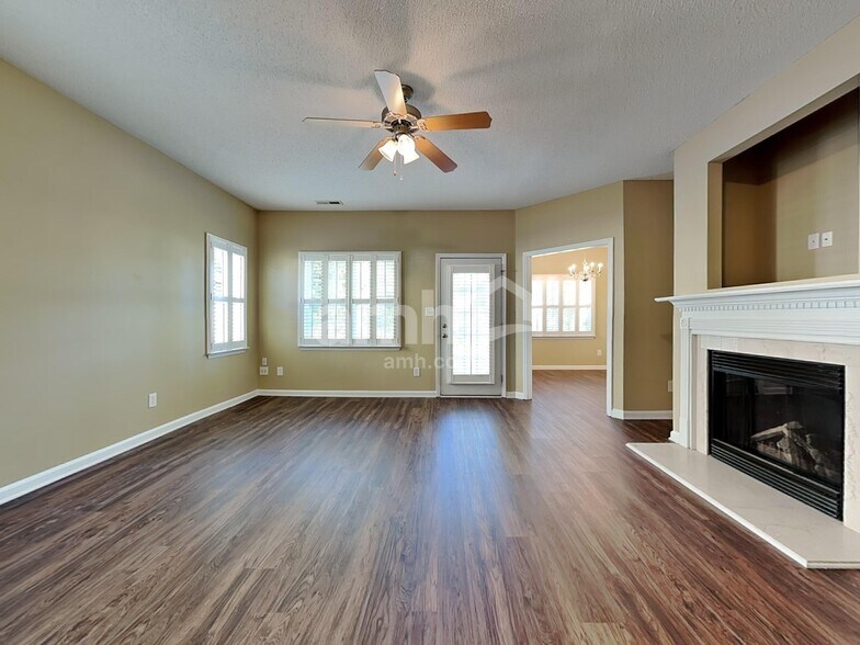 Building Photo - 582 Cotton Brook Dr