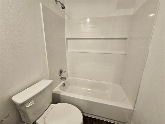 Building Photo - 5113 Avenue G