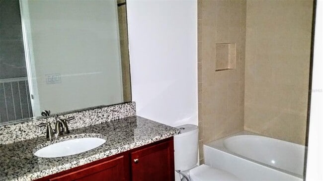 Building Photo - 13791 Benavente Ave