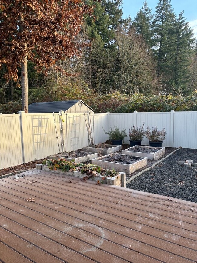 Building Photo - Single Level Home in McMinnville - Pets Allowed