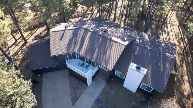 Building Photo - 4530 Red Fox Ln