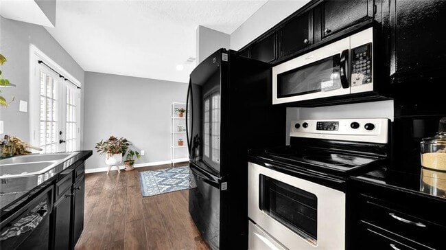 Building Photo - 17122 Blackhawk Blvd