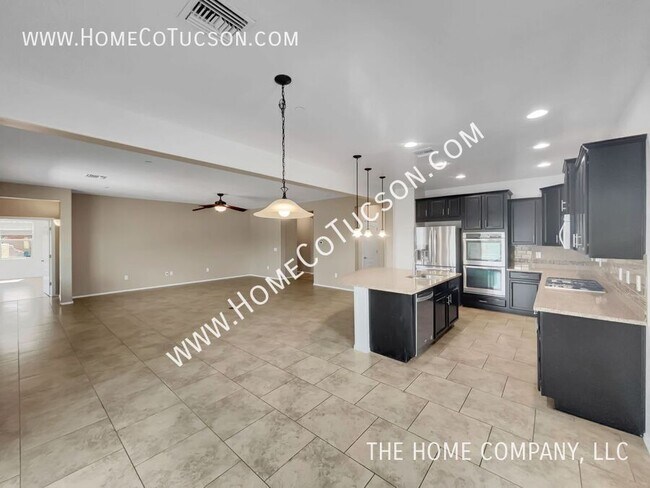 Building Photo - 11500 N Vista Ranch Pl