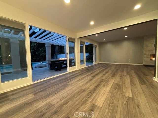 Building Photo - 8731 Topanga Canyon Blvd