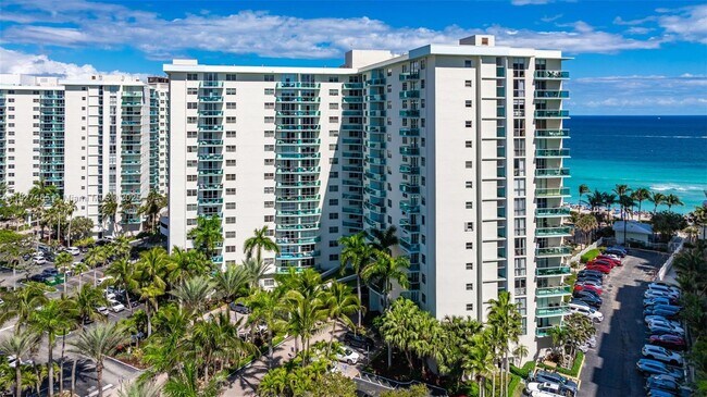 Building Photo - 3901 S Ocean Dr