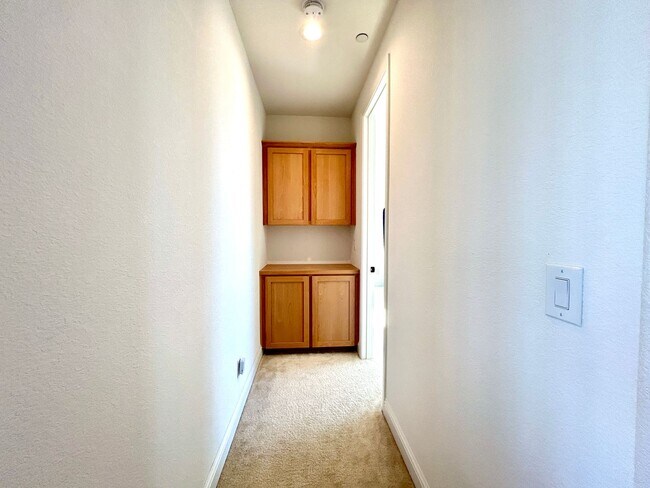 Building Photo - 4000 Salt Pt Wy