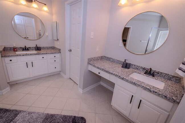 Building Photo - 21812 Grand Lancelot Dr