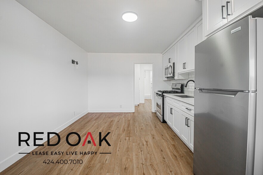 Building Photo - 340 W 87th St