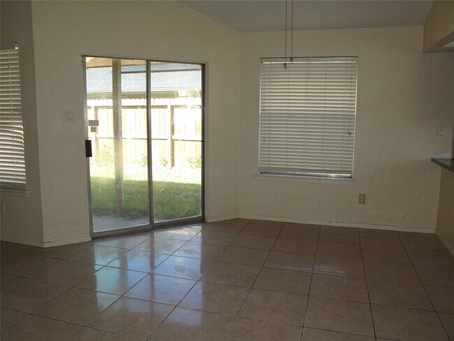 Building Photo - 2526 Doverglen Dr