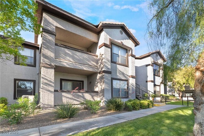 Building Photo - 45 Maleena Mesa St