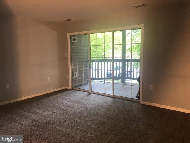 Building Photo - 114-7 Timberlake Terrace