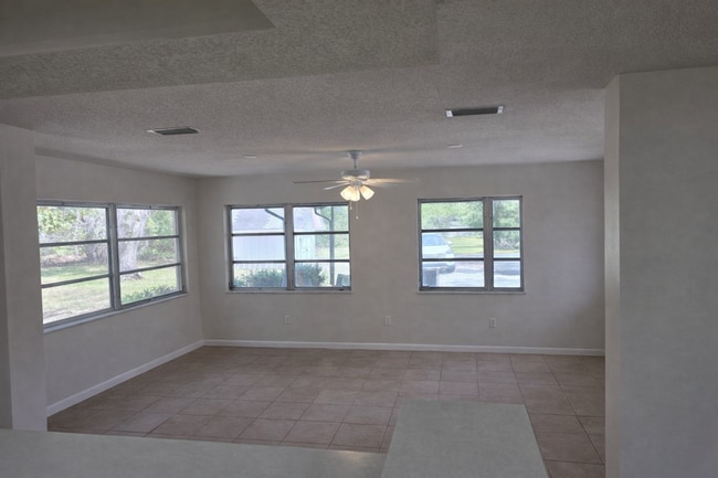 Building Photo - *Ask about move in Special* 3BR/2BA Home with 2-Car Carport & RV/Boat Parking