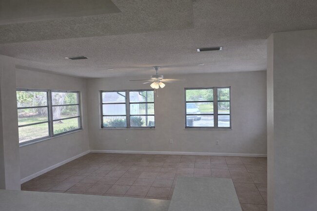 Building Photo - Spacious 3BR/2BA Home with 2-Car Carport & RV/Boat Parking