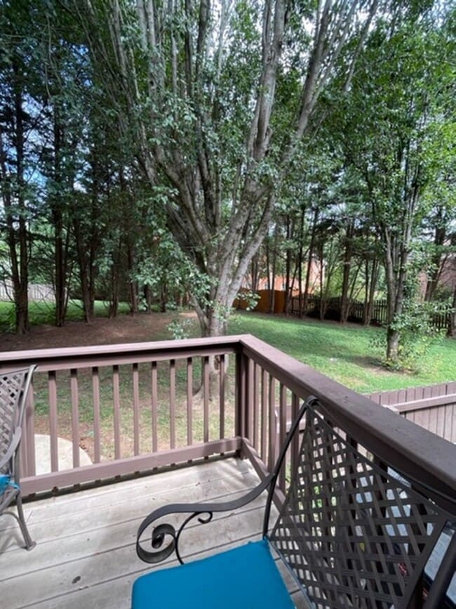 Building Photo - West Knoxville, Farragut 37934 - 4 bedroom, 3.5 bath, 2 Story Brick Home -Contact Debra Johnson (...
