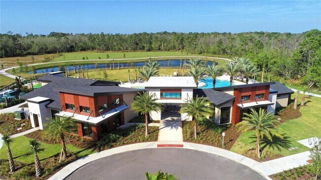 Building Photo - 17988 Passionflower Cir