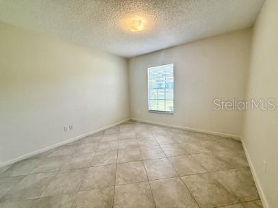 Building Photo - 223 N Adelle Ave