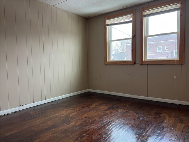 Building Photo - 36 Fayette St