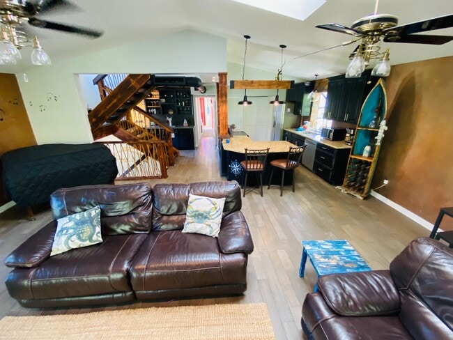 Building Photo - 3401 E Debazan Ave