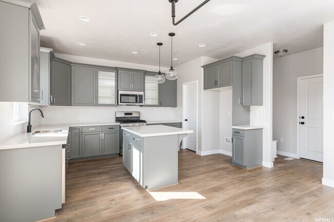 Building Photo - 12339 S Bigbend Vista Dr