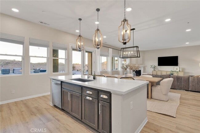 Building Photo - 17066 Takipi Rd