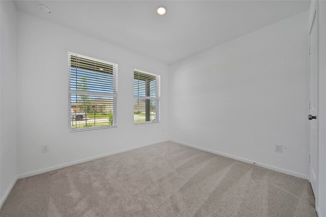 Building Photo - 16522 Ithaca Pheasant Dr