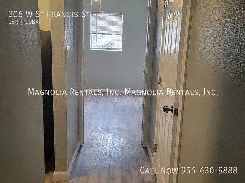 Building Photo - 306 W St Francis St