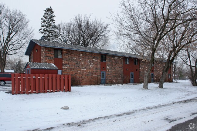 Building Photo - 132 Calhoun St