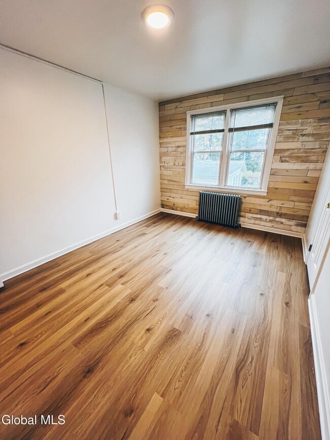 Building Photo - 92D Columbia Turnpike