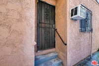 Building Photo - 220 E Vernon Ave