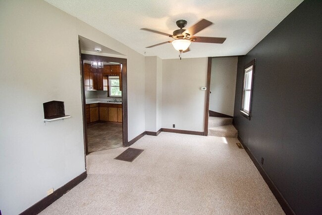 Building Photo - Charming 2BR Home On Spacious Lot With Garage And Shed