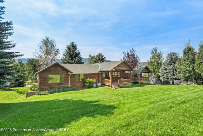 Building Photo - 17 Dakota Ct