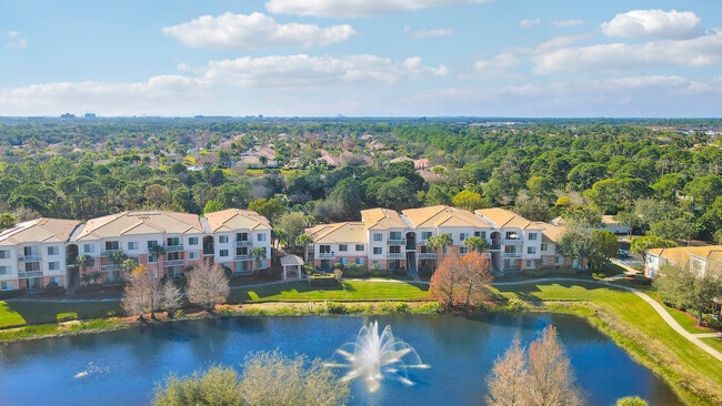 Building Photo - 9212 Myrtlewood Cir W