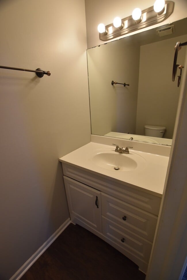 Building Photo - 1628 Prestwick Dr