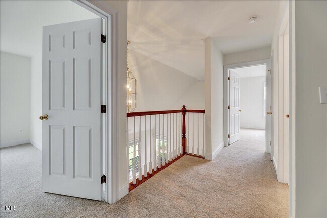 Building Photo - 9410 Harvest Acres Ct