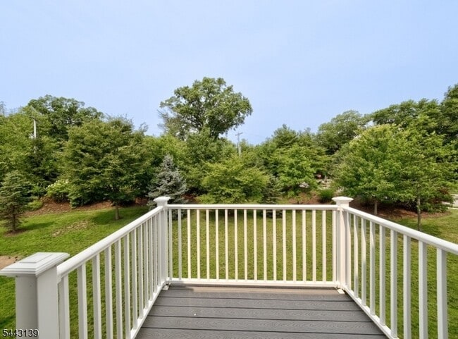 Building Photo - 26 DeCroce Ct