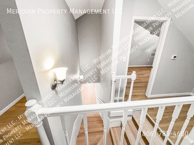 Building Photo - 2005 16th St