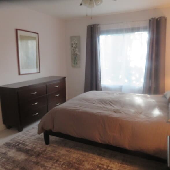 Building Photo - 7270 Huntsmen Cir