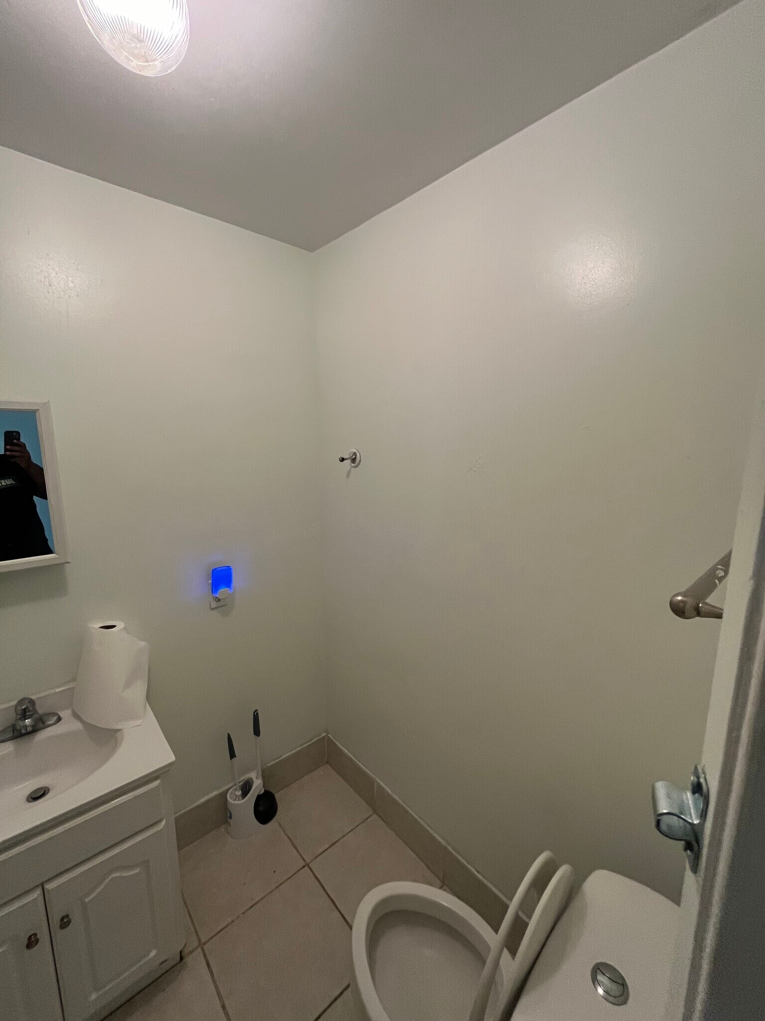 Building Photo - 23 Mountain Dr